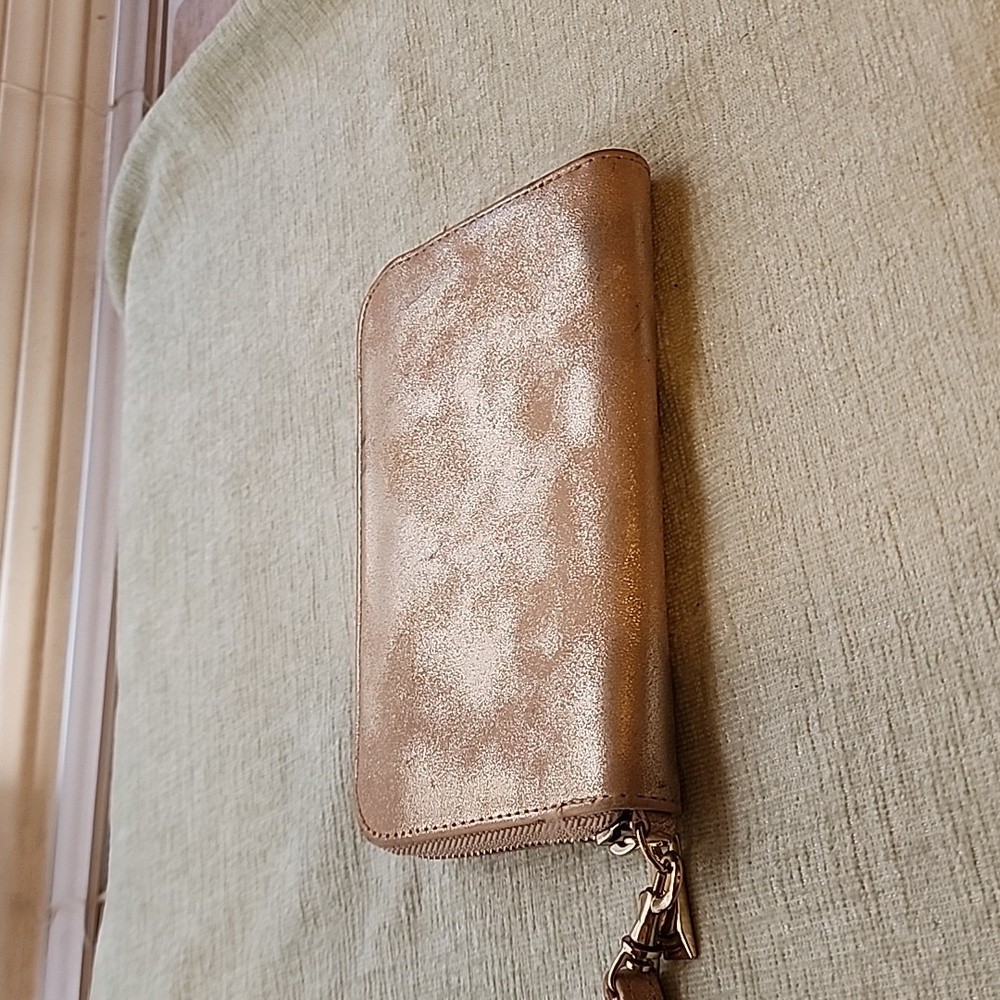 WRISTLET WALLET